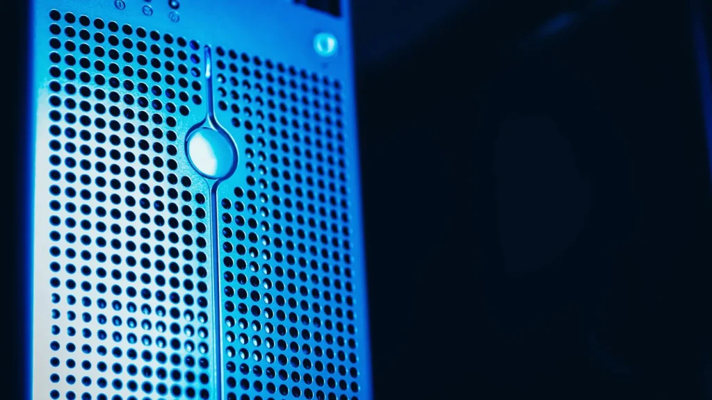 Servidores de un centro de datos como representación de la automatización del Esquema Nacional de Seguridad