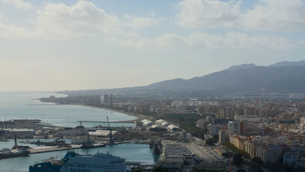 Málaga conectada mediante datos y servicios de economía inteligente